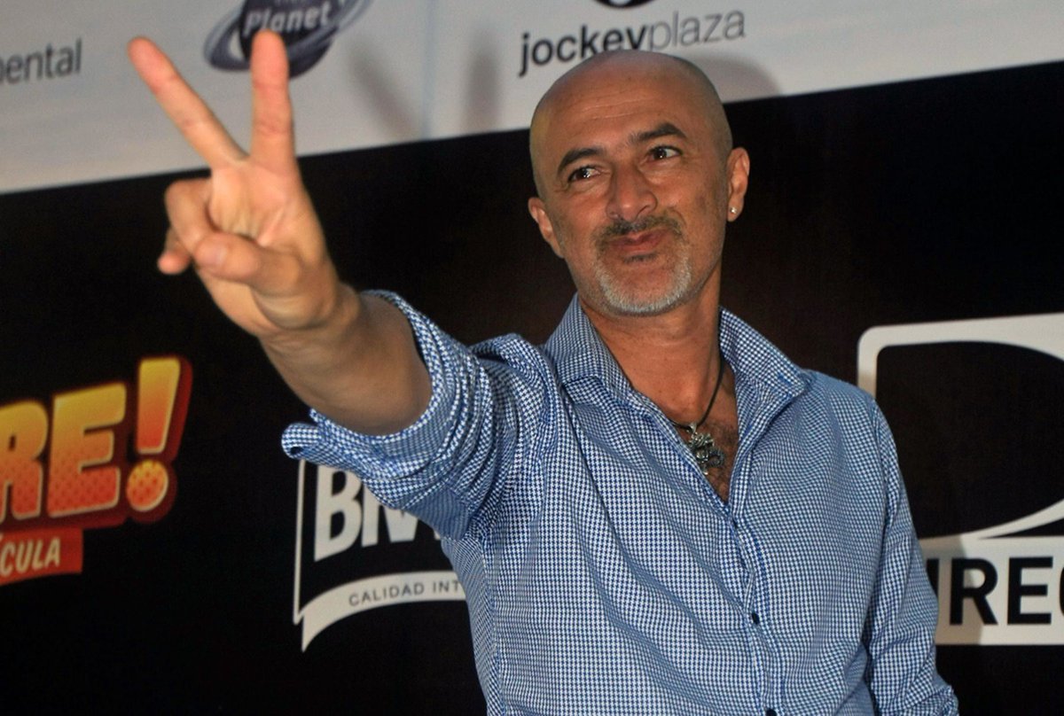 Espectáculo de stand up comedy de Carlos Alcántara que inspiró la cinta peruana “Asumare” estará disponible en la plataforma Netzun bit.ly/3azcbfE