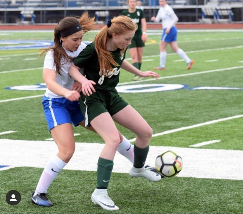 Senior appreciation post!! 💚🐾@charlie_oconnel 4 year varsity soccer athlete. Charlie never failed to make the team laugh with her stories and attitude on the field. Her favorite memory was winning unimaginable games like divine child and Edsel Ford #fighter #districtchamp