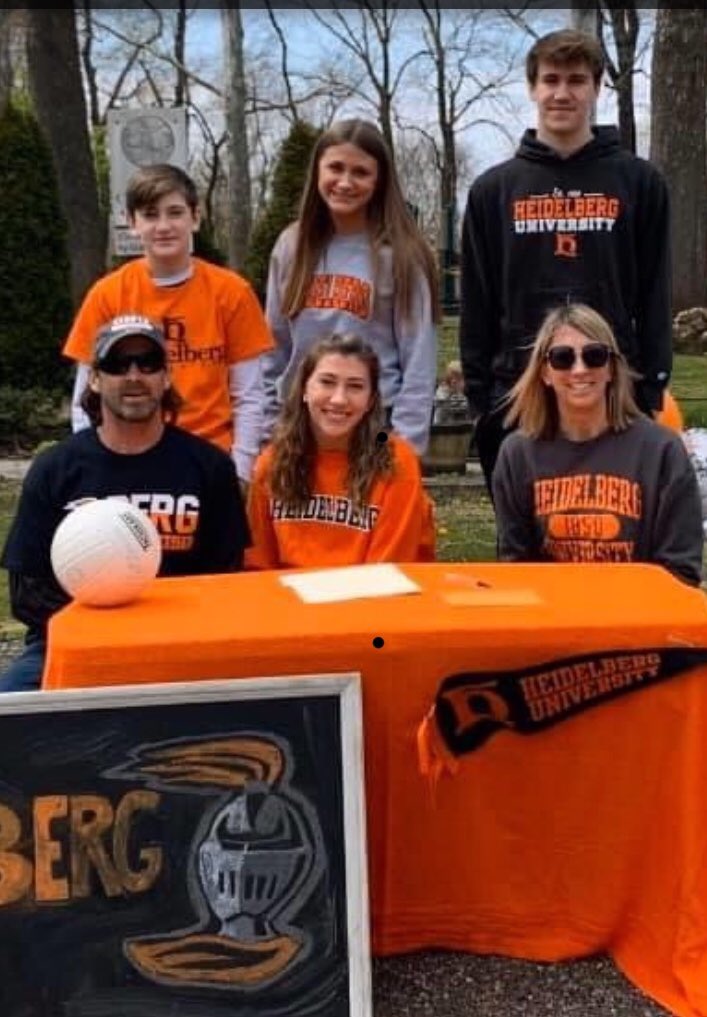 NorthridgeAthle's tweet image. Darian Dick commits to Heidelberg to continue her academic and volleyball career🏐🏐.  Congratulations. @NorthridgeAthle @NRVikings #Vikings2020 @N_unit2020