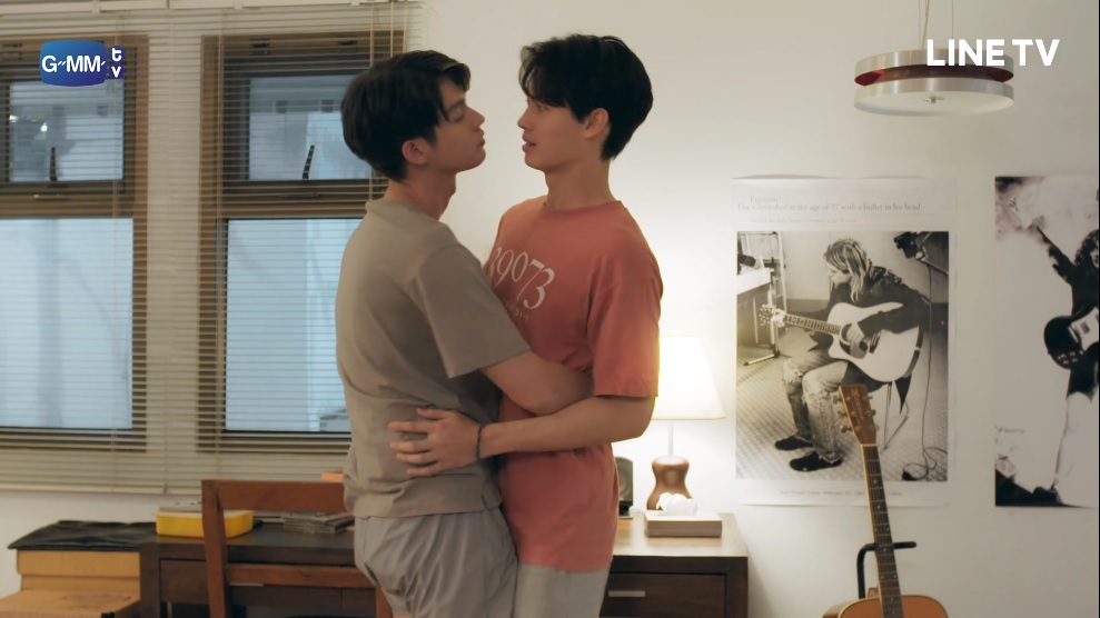 in_manus's tweet photo. A match made in BL heaven. They are getting incredibly intimate in this episode. 
#คั่นกูEP10  #2getherTheSeries  #ไบร์ทวิน #brightwin https://t.co/OnVjzPHZ2T