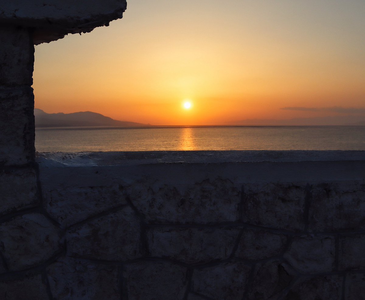 IoannaPilichou's tweet photo. ~ 𝒰𝓃𝒻𝑜𝓇𝑔𝑒𝓉𝓉𝒶𝒷𝓁𝑒 𝒮𝓊𝓃𝓈𝑒𝓉𝓈 ~
#sunsetsofmylife #sunsetphotography #sunset #memories #lifeisacollectionofmoments #unforgettable https://t.co/oxoQ3ZaRPd
