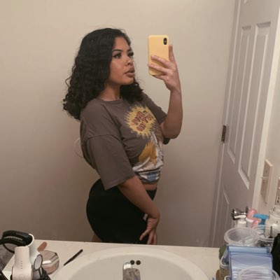 lexussssss_'s tweet photo. #NewProfilePic https://t.co/2L9hvdZitj