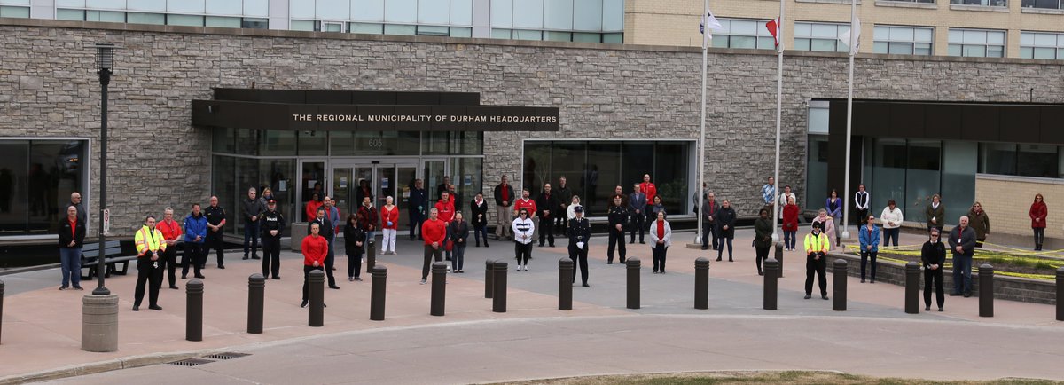 Members of <a href="/DRPS/">Durham Regional Police</a>  and <a href="/RegionofDurham/">Region of Durham</a> employees observe a moment of silence in front of Headquarters to honour all of the victims killed in #NovaScotia.

#NovaScotiaStrong  #RCMPNeverForget