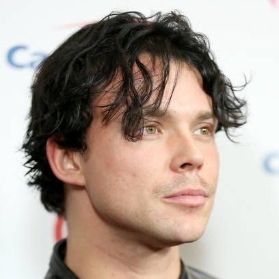 ashton’s eyes appreciation—————-A THREAD