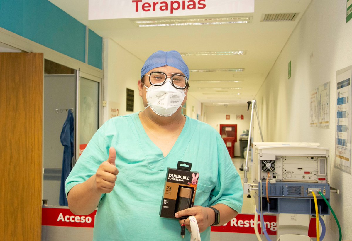 HospitalJuarezM's tweet photo. #AmigosDelJuárez Agradecemos la #Donación de baterías externas para celulares que @Duracell hizo para personal que atiende a pacientes en áreas #COVID #JuntosSaldremosAdelante https://t.co/XNu3DnZWK0