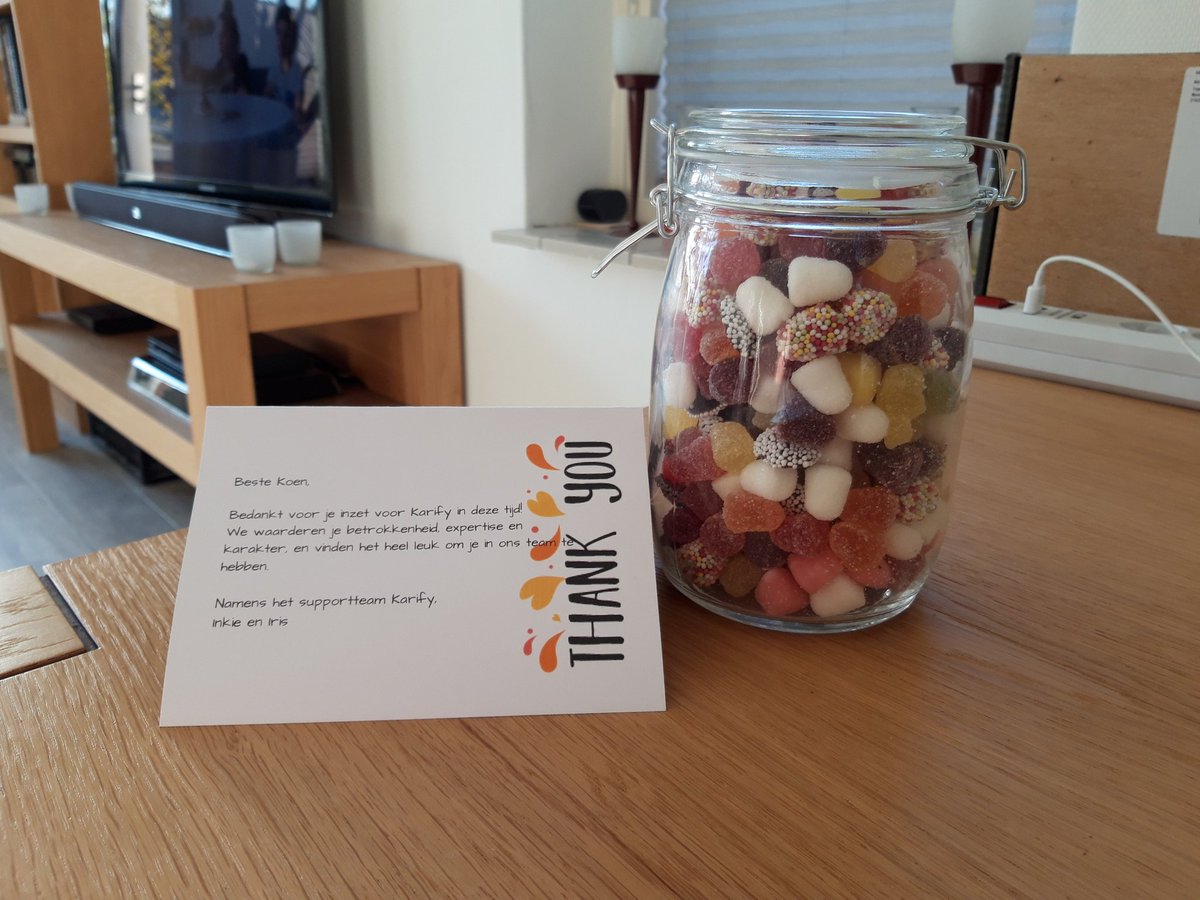 KoenF67's tweet photo. Grote pot Tumtum gekregen van #Karify als dank voor mijn inzet.
#ZorgICT 😋 https://t.co/fMcWBxtFgT