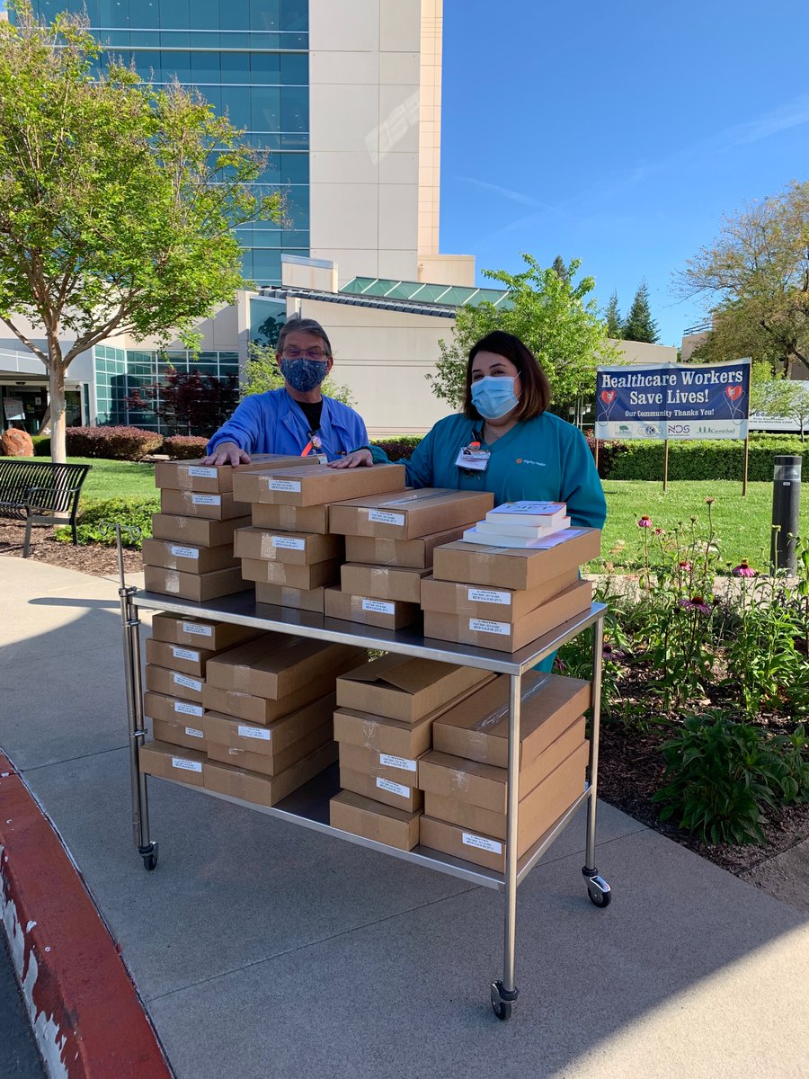 Fast Bar (@thefastingbar) on Twitter photo It's impossible to express our deep thanks and gratitude to those who are putting their lives on the frontline in order to save ours! This week, we arranged a donation delivery of 2,600 Fast Bars to health care workers at <a href="/DignityHlthSac/">Dignity Health Sac</a>. Stay healthy & safe💛. #FeedTheFrontline It's impossible to express our deep thanks and gratitude to those who are putting their lives on the frontline in order to save ours! This week, we arranged a donation delivery of 2,600 Fast Bars to health care workers at <a href="/DignityHlthSac/">Dignity Health Sac</a>. Stay healthy & safe💛. #FeedTheFrontline