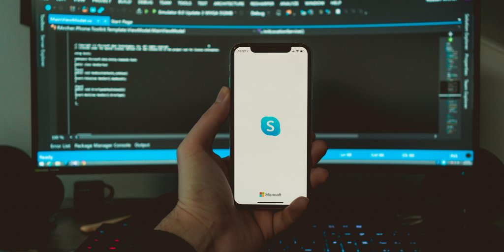 elad_network's tweet photo. ELAD Tech has the expertise to develop the necessary cloud and blockchain based solution for you. Learn more about how we can help you today: https://t.co/IhLBdDBbcO
#coronavirus #covid19 #corporateinfrastructure #business #sustainablebusiness #cloud #businessreview #learning https://t.co/qK0y1jfQSz