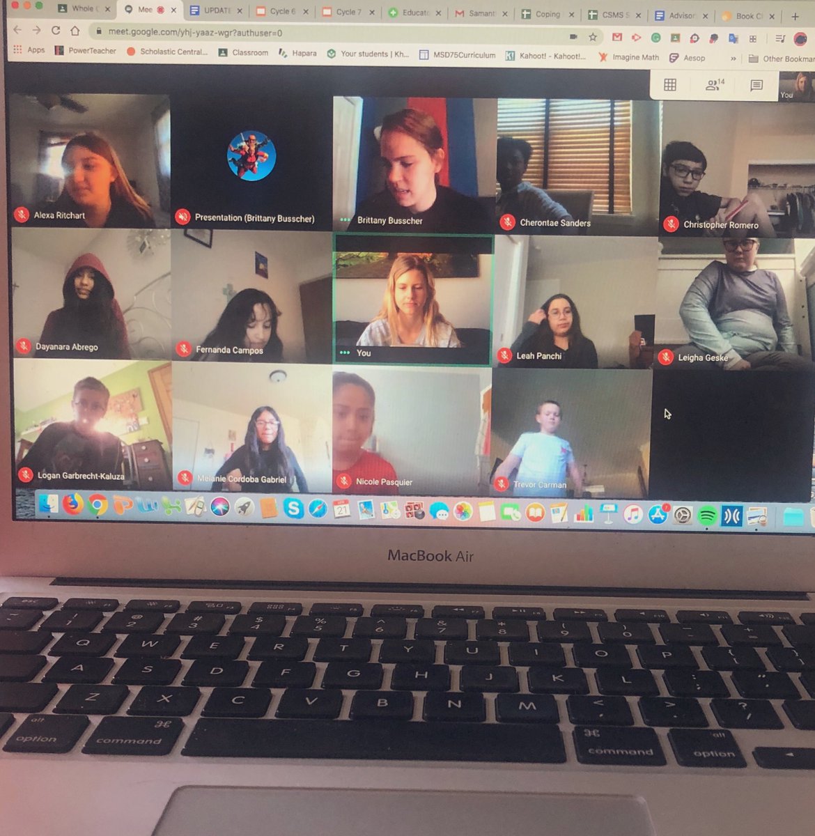 MissBusscher's tweet photo. What a week! Google Meets were rolled out to our classes. Grateful to see them happy &amp; healthy ❣️#csmstigers #livethecode https://t.co/FyGl3WbBB5
