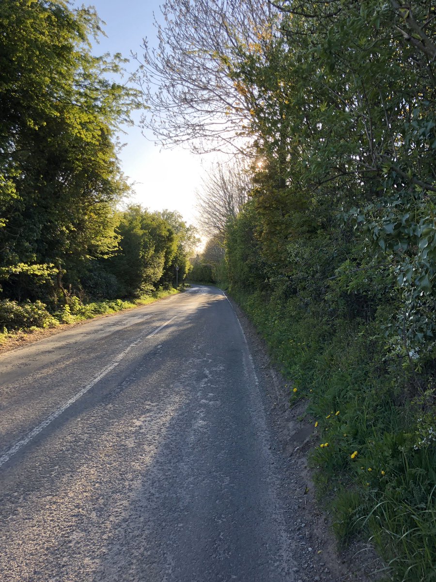 moluhmb's tweet photo. @JessicaUHMB @LauraLis84 Thank you Jess. 3 things I do for my mental health 1. Go for lovely walks 2. Eat 3. Drink!! What more could you wish for in lock down!! Your turn @linzloo001 @NeilUHMBT https://t.co/s4iTPmcuxV