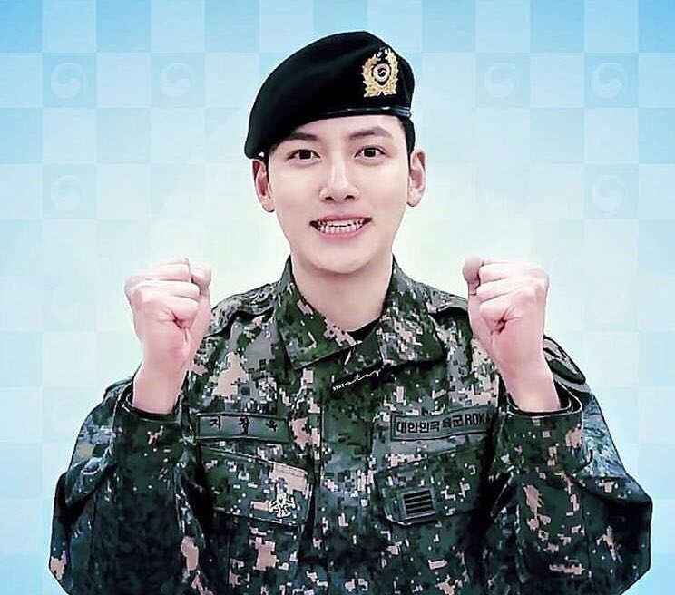 SamNitian's tweet photo. Ohhh my god!!! It’s beeeen a year!!
#JiChangWook #waitingforjcw #AlwayswithJiChangWook #proudfanofjcw #ConvenienceStoreSaetByul https://t.co/XuHZ40iYou