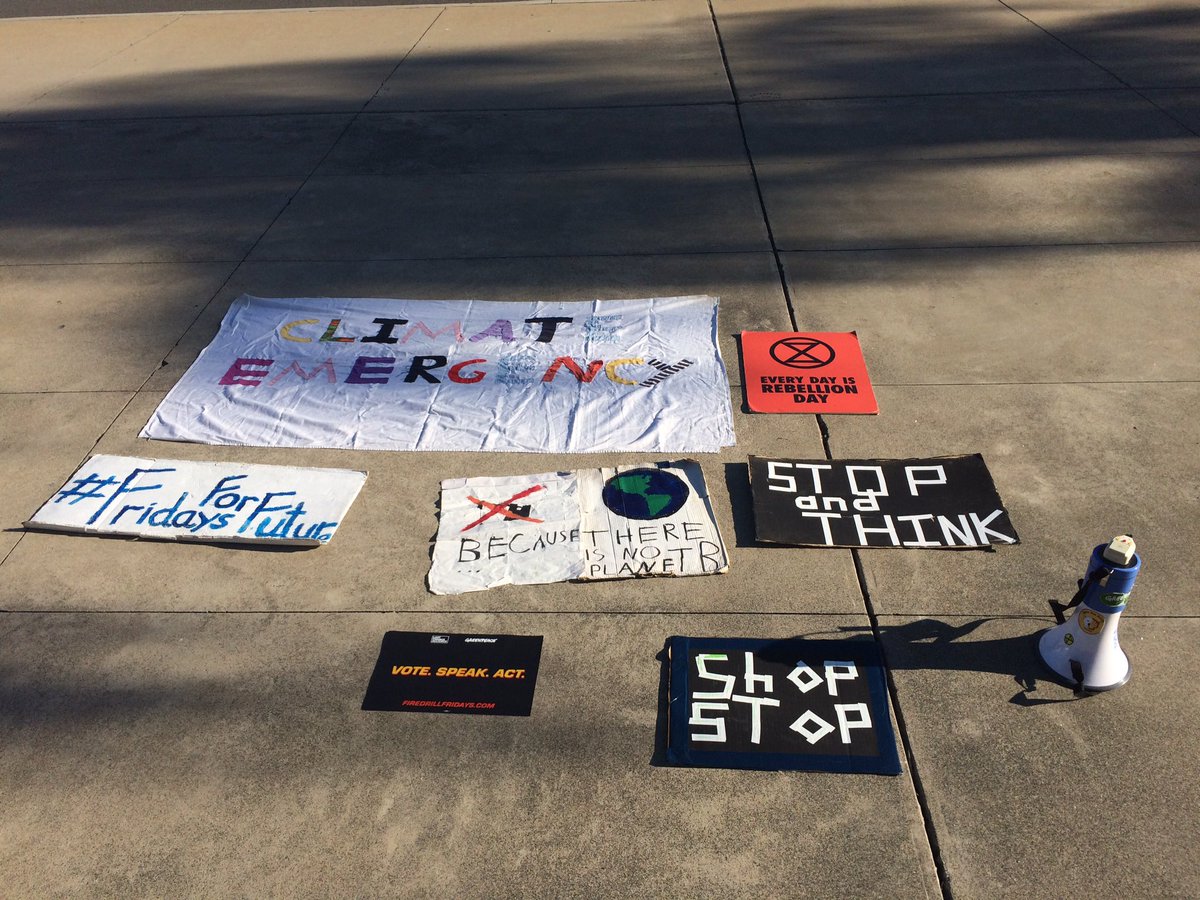 #ClimateStrike week 64 in Orange CA. Just our signs at city hall today. #StayHome #StayHomeSaveLives #ClimateStrikeOnline #FightEveryCrisis #NetzstreikFuersKlima <a href="/fff_digital/">Fridays For Future Digital is closed</a> .<a href="/GretaThunberg/">Greta Thunberg</a> @FFF_USA .<a href="/VickyNguyenNews/">Vicky Nguyen</a>