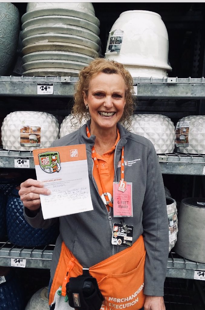 I cannot express how proud I am of Debra for how she has led her team during this challenging time. Her store just transitioned to a remote,almost half her team has been out,and her supervisor. Thank you Debra!@ericstout32 <a href="/Stuhr2001/">Philip Stuhr</a> <a href="/PhilSelf4/">Phil Self</a> <a href="/AkinsMel/">Mel Akins</a> <a href="/ErnestD52/">Ernest Knight</a> @THD_MET_4709