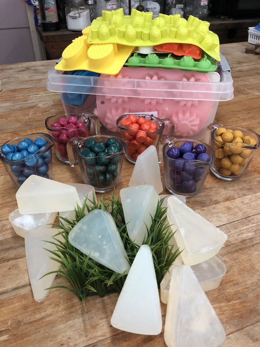 Announcing SOS!  Sunrise On Site!  Create your own fun AT HOME!  Soap and bath fizzy projects to keep hands busy. Call  or text 717-858-4549 for more details.