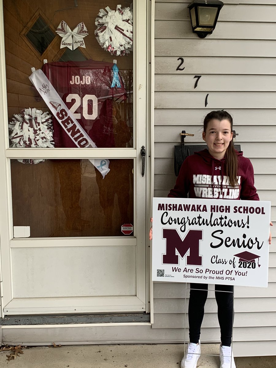 shelance's tweet photo. I was so happy to help honor our seniors this morning!@SCMSchools @SCM_Supt https://t.co/vxnSlIDbOH
