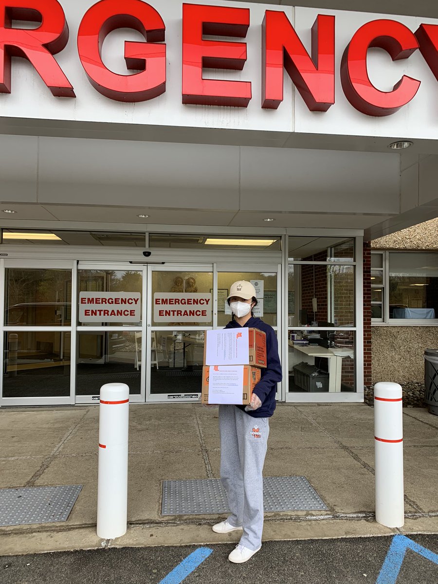 JennyGlutenFree's tweet image. My HS Sophmore finished her HW &amp;amp; then geared up to deliver to St. Clares hospital in the rain. Our grassroots #nonperishable snack delivery has expanded to 2 hospitals &amp;amp; will be including the NJ Firemen’s Home. We hope to get more sponsors for our expanded route.