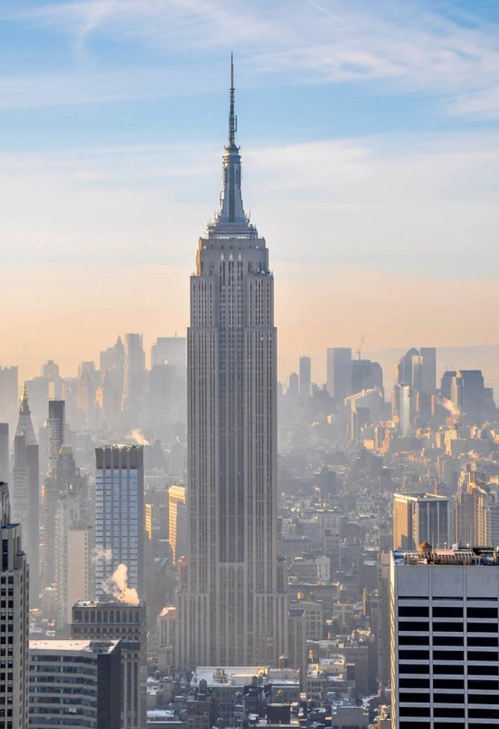 CrainsNewYork's tweet photo. Empire State Building owner says 31% of tenants not paying rent #CrainsNY https://t.co/XqzCjdgCQF https://t.co/ms1rbRH6rq