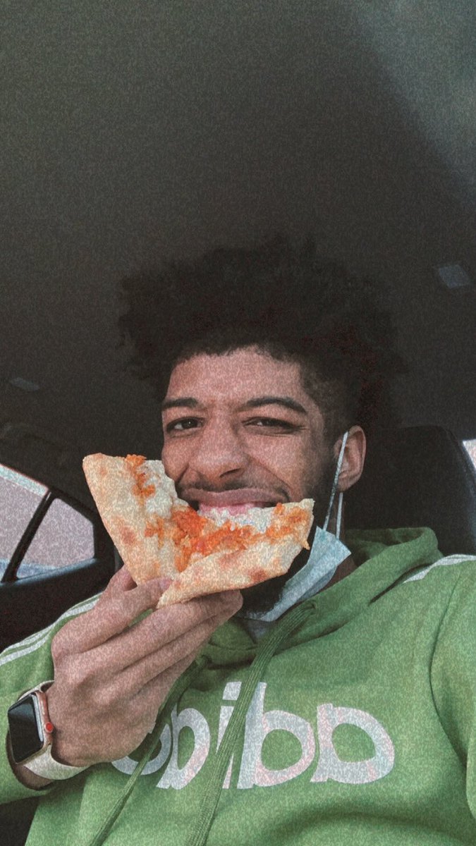 almightyjor's tweet image. yall ready 4 da Tape ? #2Raw 🖤