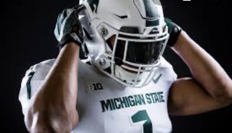 MondsJames's tweet photo. After I Great Call With @HarlonBarnett I’m blessed To Recieve An Offer From Michigan State University!! #GoGreen 💚 @SWiltfong247 @MSU_Football @MSU_FBRecruits @Coach_mtucker https://t.co/9uRL2aKdjr