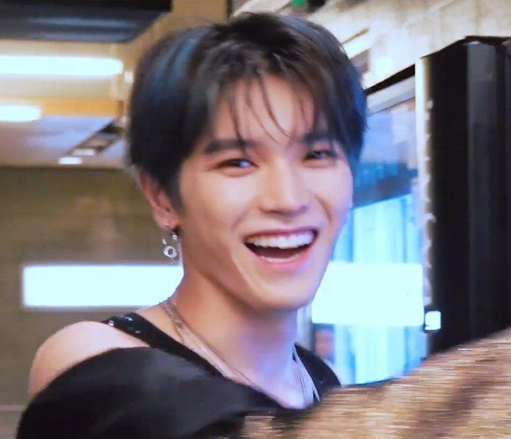 Taeyong-would be excited-would eat the brownie first -wouldn’t eat the corn that touched the pudding