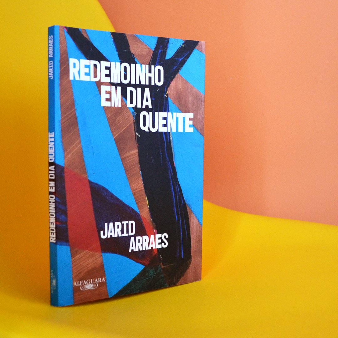 Companhia das Letras on Twitter: &quot;[SORTEIO ENCERRADO] Parabéns, @raphaeu__!  Você ganhou os livros &quot;Redemoinho em dia quente&quot;, de Jarid Arraes, e  &quot;Marrom e amarelo&quot;, de Paulo Scott. Em breve entramos em contato