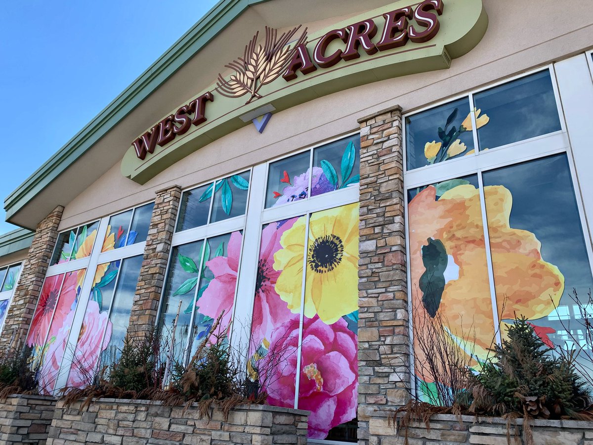 TiffanyFromOSC's tweet photo. @WestAcresMall is looking GREAT!! 🌸 I can’t wait to go shopping again

Nice work @OfficeSigns 🤘🏻 https://t.co/MVE9kUbP1M
