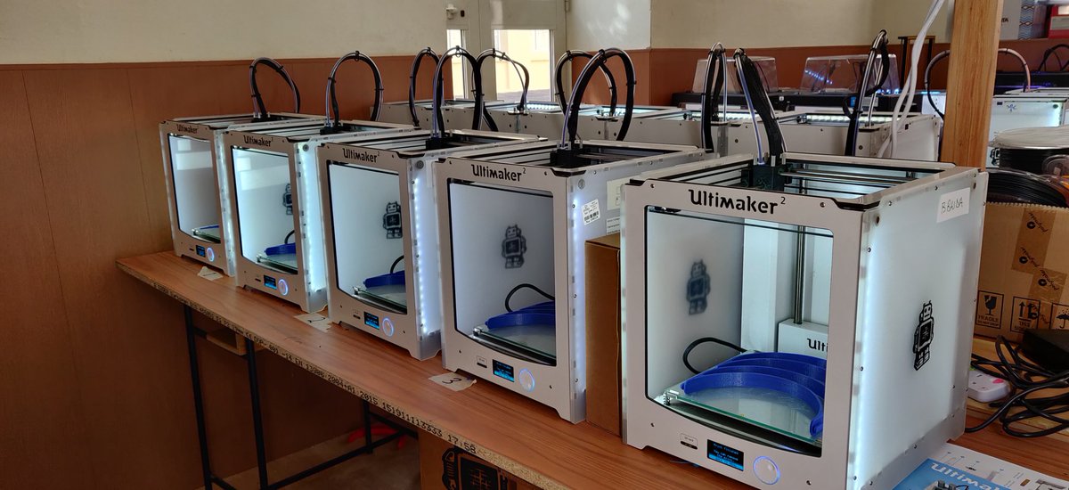 The print farm is back online, <a href="/Ultimaker/">UltiMaker</a>  printers sourced from government schools running 140kg of <a href="/Polymaker_3D/">Polymaker</a> , maintaining the healthcare system with #facevisors. Design started off as the RC2 <a href="/Prusa3D/">Prusa3D</a>
, Reiterated several times as per hospital requirements. 
#covid #PPE