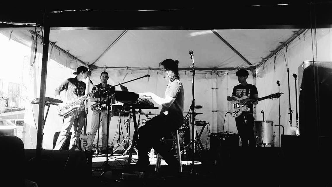 fifthandaurora's tweet photo. holy throwback... #federalfrenzy 2016!!!!!! <3. #frenzyflashback @ysupenpro https://t.co/4dtvUslcLQ
