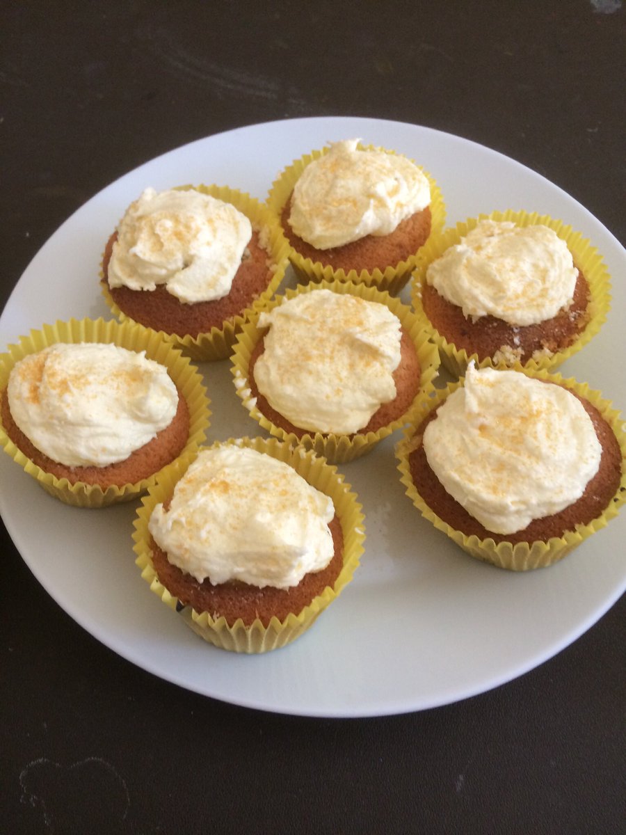 helblam's tweet photo. My daughter has produced some fabulous buns today. Raspberry or lemon to choose from tonight. @BBGAcademy https://t.co/Ptat8mo7QS