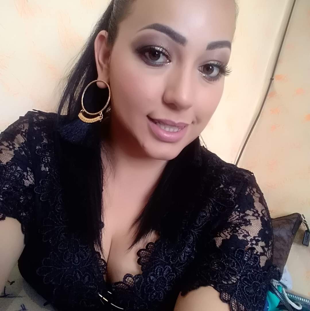 Lord_vikingo's tweet photo. https://t.co/Gs1t0qAdx1  amigos  aqui les comparto este pack  de  esta  mujer hermosa 
ademas  los invito a que se unan a esta  canal  donde  se comparte buen material  https://t.co/2bA2tdqPNJ https://t.co/6q2TeD4CLp