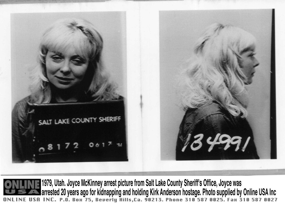 These true-crime shows on Netflix are the perfect distraction right now.  https://glmr.co/HGB8Dqf&q...