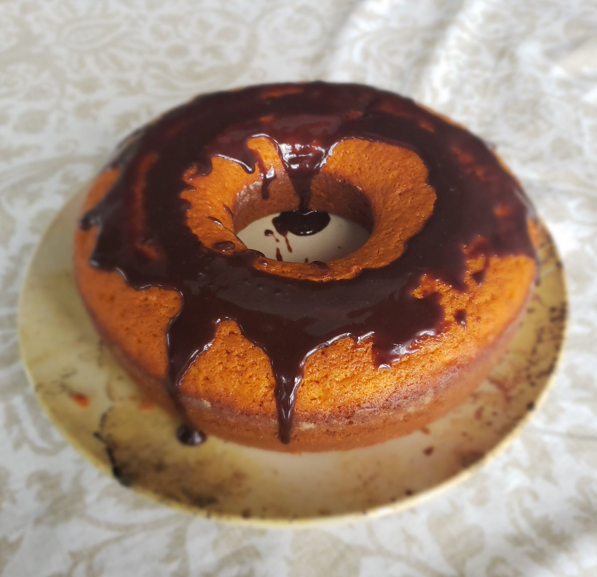 grasbii's tweet photo. #Diariodaquarentena #D36 #comidadequarentena
Bolo de cenoura https://t.co/hzYqIyZR1b
