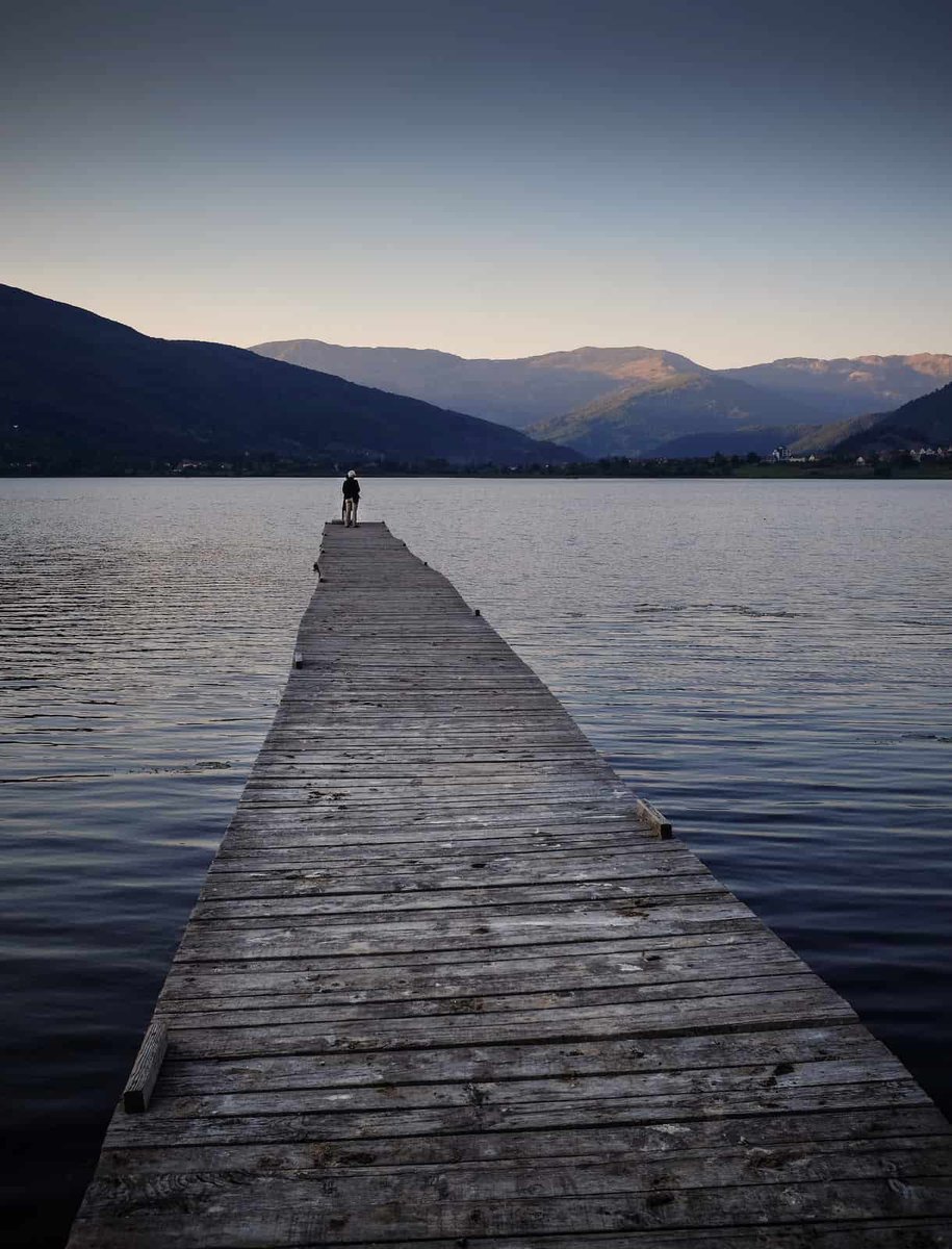 bcpottrail's tweet photo. World class strains with world class open spaces. Enjoy the BC outdoors while #SocialDistancing. Stay safe friends &amp; good thoughts. #FridayThoughts #weedlife #cannabis #bc #kelowna #revelstoke #kamloops #vancouver #whistler #victoriabc #vangroovy https://t.co/7JT4mPEa6c