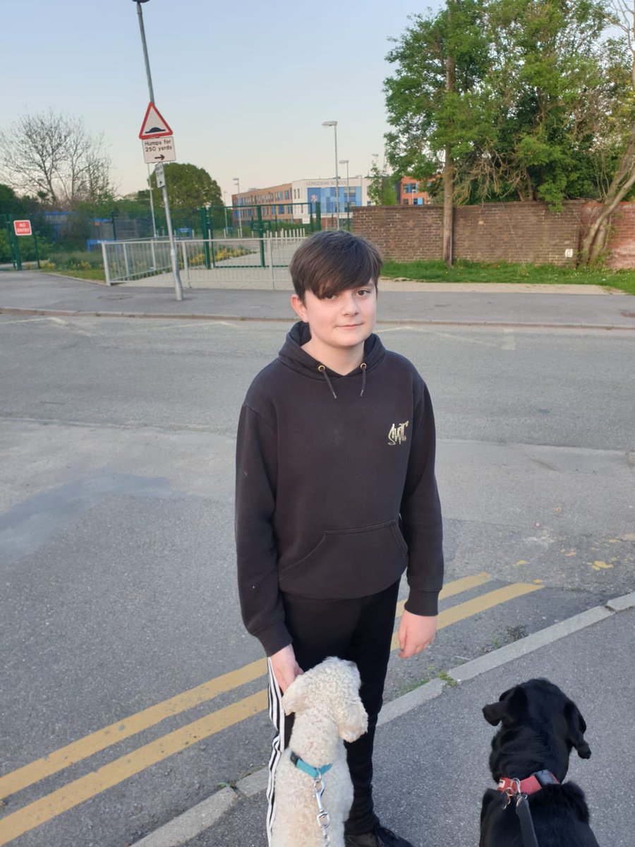 celiatay76's tweet photo. @longdeanpe Marcus Taylor and Dad taking the dogs for a walk helping complete the Longdean PE challenge. https://t.co/2sWVlHLYE5
