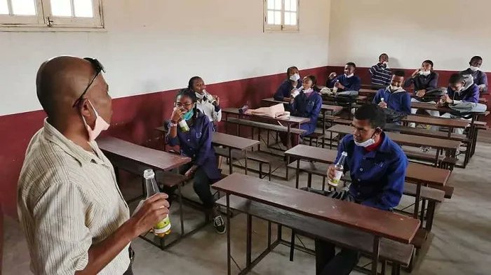 Mutabaruka Angeli tweet media