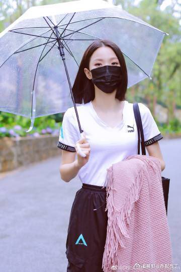 mengqipics's tweet photo. #李梦琦 #创造营2020 #pdcamp #trainee18 https://t.co/na88xUYQcg