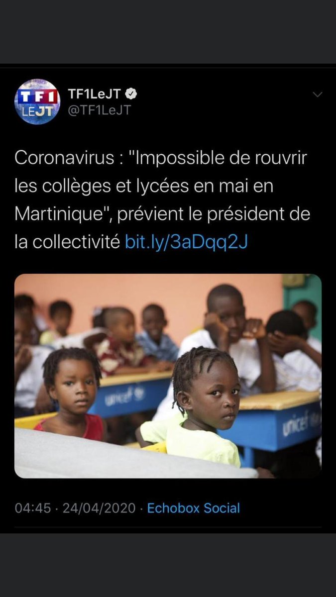 Non TF1 la Martinique n'est pas un pays sous-développé .Nos "chères têtes noires"ne bénéficient pas de tables de l'UNICEF. Et les élèves ne semblent pas malheureux..Ou juste parce qu'il n''y a pas de frites à la cantine parfois! Car la Martinique est un territoire français.