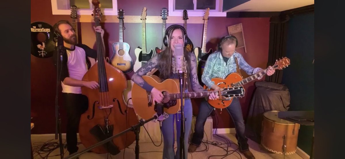 KarenJonasMusic's tweet photo. Tune in this Sunday at 8pm EST - we’ll be live on Facebook from the elegant 718 Venue in Downtown Fredericksburg. Because we miss going to places.  
#downtownfred #fredericksburgva #country #americana #patreon #FacebookLive #bootstompin #fancy https://t.co/WY6ml9LhZg
