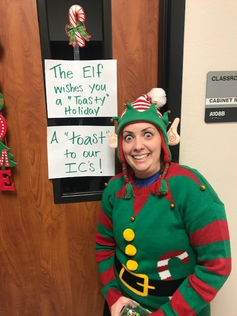 elf_apollo's tweet photo. who knew cooking bread twice would be such a hit?
#apolloelf2019 https://t.co/eirkuH1CPo