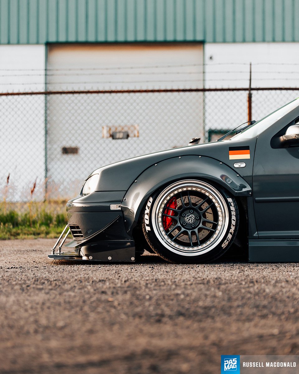 PASMAG's tweet photo. After splitting a set of RPF1 @EnkeiWheels on his lathe, Jason had lips and barrels sourced by #RighteousGarage, and put together the world’s first three-piece set of #Enkei RPF1 wheels, complete w/ 6 and 7" lips (f/r). https://t.co/sXw5fU3pPy https://t.co/60hRU2G0ZJ