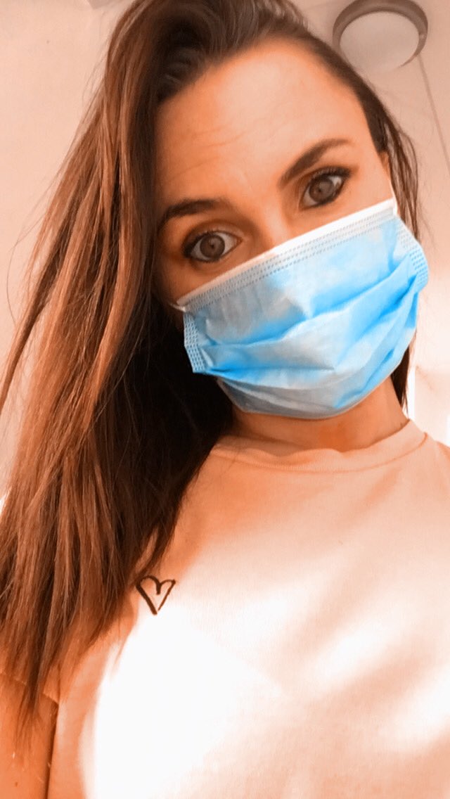 H_Chantell_'s tweet image. Unfortunately, this will be our new norm. Never thought we would live in a time like this. May everyone stay healthy and safe right across the globe. 🌍 Sending love and hope to whom ever needs it tonight. #Covid19 #Love #Hope 🤍