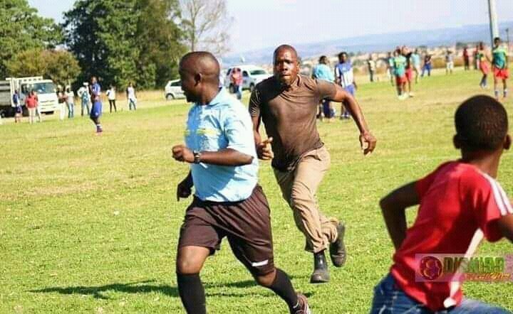 Ugandan premier league, the guy behind the ref is their VAR #UGAZIM