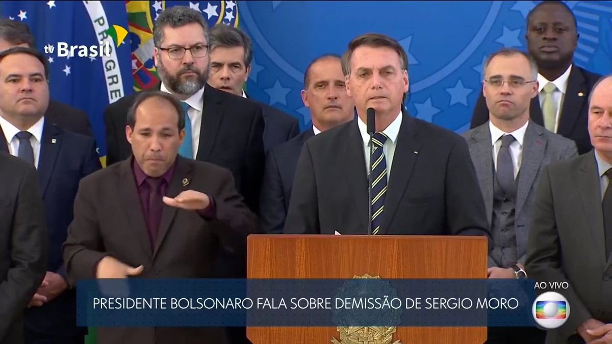 viniciussduarte's tweet image. quanta mentira / vou desmaiar

#ForaBol卐onaro #Elemente