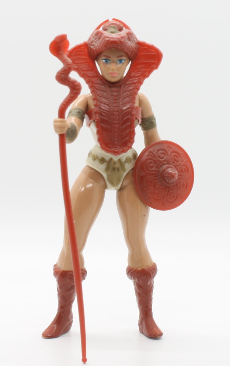 The evolution of  #Teela!Step 9: the final figure. Initially released in 1982 with red hair and boots, and dark red accessories. Many 1984 reissues gave her brown hair and boots, and bright red accessories.Read more:  https://battleramblog.com/teela-warrior-goddess-1982/