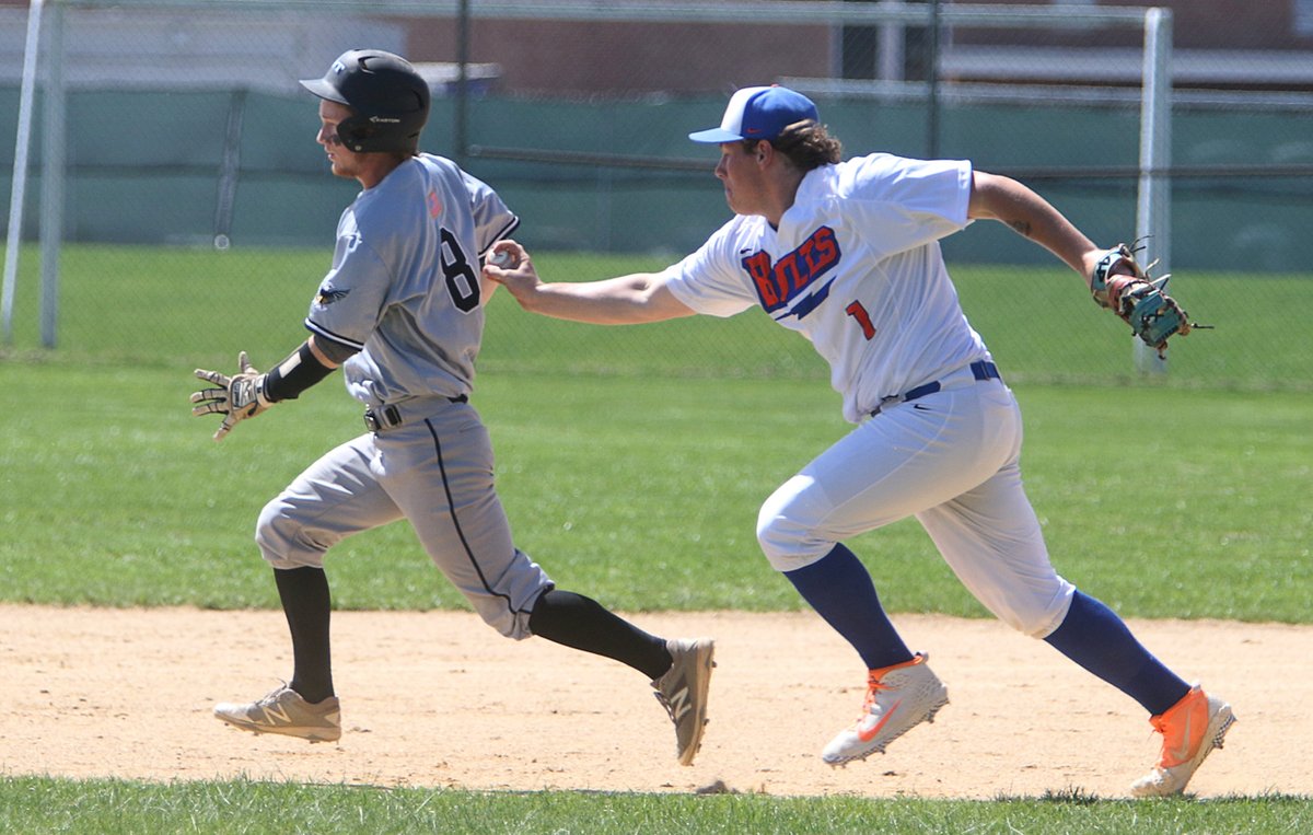 JerseyAlPhotos's tweet photo. Back to #baseball today for everyone #MissingSpringSports. Please enjoy some photos from the Egg Harbor Township (@EHTHSbaseball) vs. Millville (@MillvilleHS) game played on April 24, 2019. The full game gallery is here: https://t.co/CmuL9Rg7Yq https://t.co/WuW0gjLSfJ