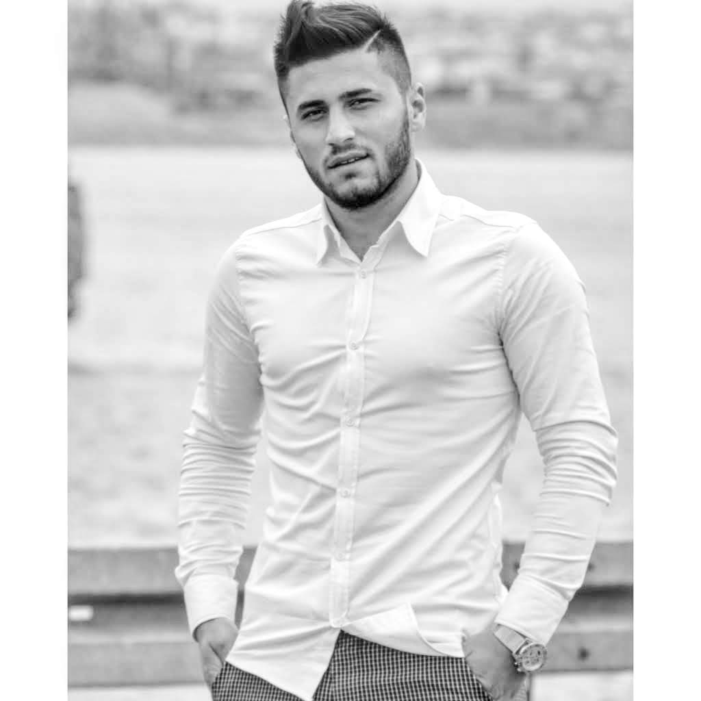 "TABİAT KANUNUDUR HER CANLI KENDİNE EŞ ARAR...!,TAŞIN KALBİ YOKTUR AMA ONUDA YOSUN SARAR