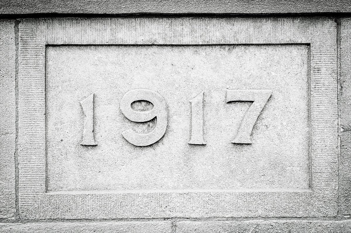 MarkAlanStrang's tweet image. Working across from the historic Canadian @WestinghouseHQ today and snapped these photos. My Grandparents worked and met each other here in 1947. If this building didn't exist, neither would I. Thats how I look at it. #Hamont #Westinghouse