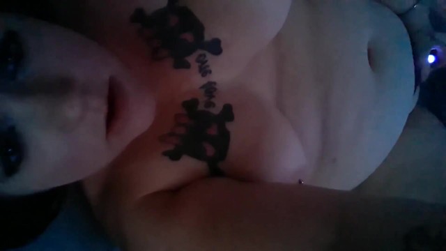 Fresh video on PornhubModels - get it while it's hot: https://t.co/oX4sak0bBR https://t.co/CbQTGDVJy