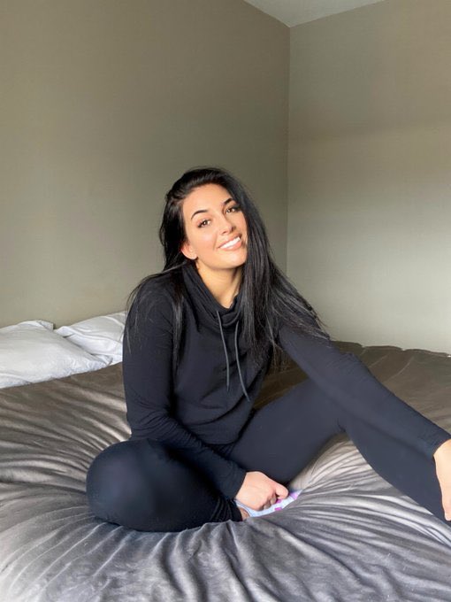 TLFApparel's tweet photo. TLF and Chill 🙌

Shop the new Ease Collection today: https://t.co/Sc6IE9YBeA
#TLF #TakeLifeFurther #EaseCollection #TLFnChill https://t.co/WX1YgtmA9I