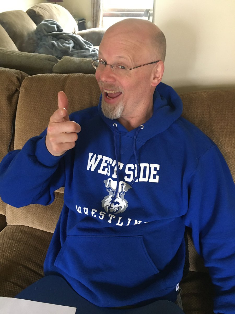 WSPS_WSHS's tweet image. We have @wshsterriers Spirit! Do you?? Share some pics in West Side Blue and White!